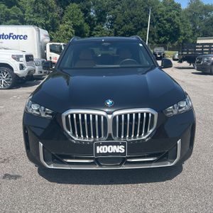 صورة مصغرة 14 لـ 2025 BMW X5 XDRIVE40I