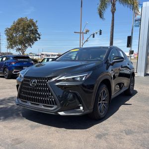 LEXUS NX 350H PREMIUM - 1