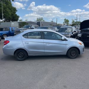 MITSUBISHI MIRAGE G4 ES - 10