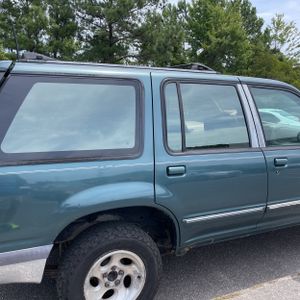 1997 FORD EXPLORER XLT 照片 9