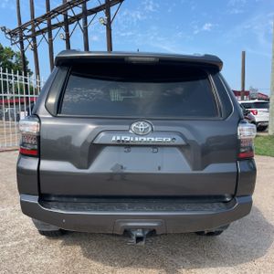 TOYOTA 4RUNNER - 7