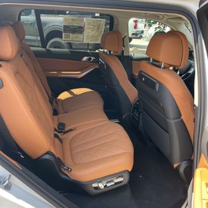 صورة مصغرة 35 لـ 2024 BMW X7 XDRIVE40I