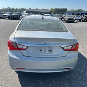 HYUNDAI SONATA GLS - 7