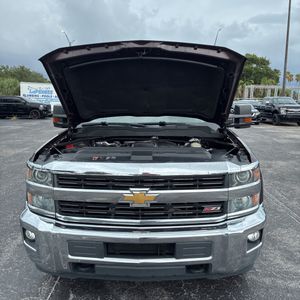 صورة مصغرة 42 لـ 2016 Chevrolet SILVERADO 2500HD LT