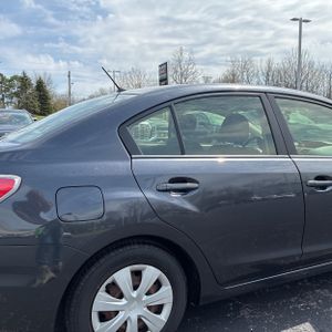 SUBARU IMPREZA 2.0I - 9