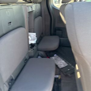 صورة مصغرة 35 لـ 2018 Nissan FRONTIER SV