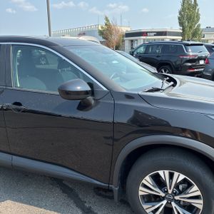 صورة مصغرة 13 لـ 2023 Nissan ROGUE SV