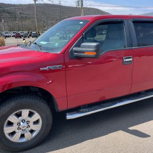 FORD F-150 XLT - 2