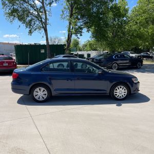 VOLKSWAGEN JETTA SE PZEV - 10