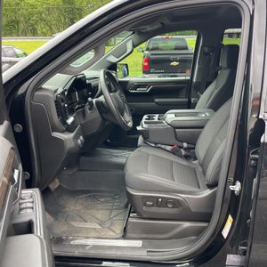 2024 Chevrolet SILVERADO 1500 RST thumbnail 36