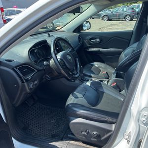 صورة مصغرة 32 لـ 2020 JEEP CHEROKEE ALTITUDE