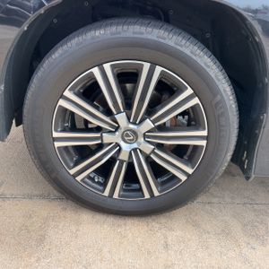 2020 Lexus LX 570 THREE-ROW 缩略图 17