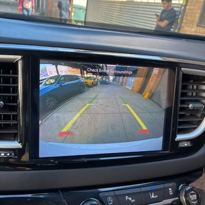 صورة 38 لـ 2025 Chrysler PACIFICA SELECT
