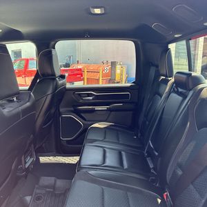 صورة مصغرة 34 لـ 2023 RAM 1500 LARAMIE
