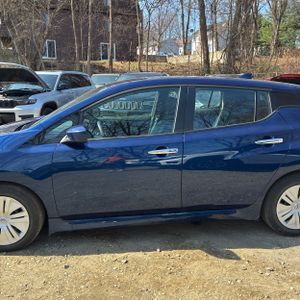 NISSAN LEAF S - 4