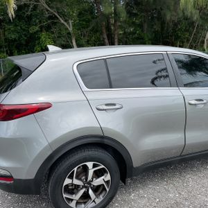 2020 KIA SPORTAGE LX photo 9