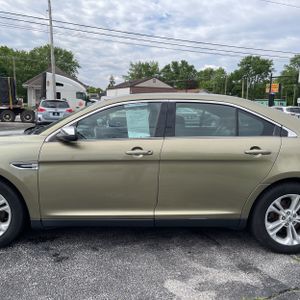 FORD TAURUS LIMITED - 4