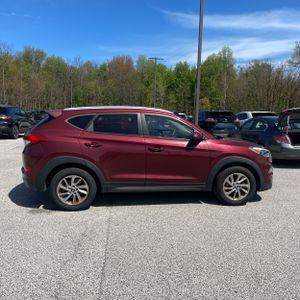 HYUNDAI TUCSON - 10