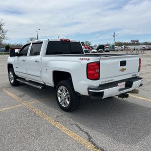CHEVROLET SILVERADO 2500HD HIGH COUNTRY - 5
