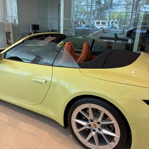 صورة 6 لـ 2025 Porsche 911 CARRERA