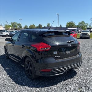 FORD FOCUS ST - 5