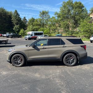 FORD EXPLORER ST - 3