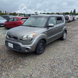 KIA SOUL BASE - 1