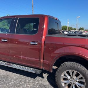 FORD F-150 LARIAT - 6