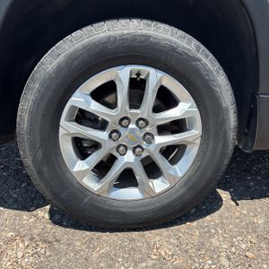 2019 Chevrolet TRAVERSE LS — миниатюра 19