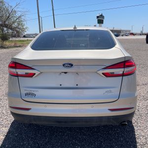 FORD FUSION SE - 7