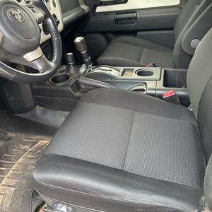 صورة 64 لـ 2013 Toyota FJ CRUISER BASE