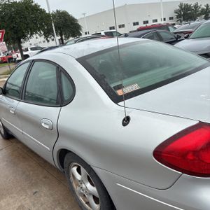FORD TAURUS SES - 4