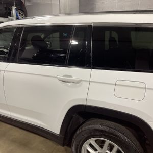 Jeep Grand Cherokee L Laredo - 6