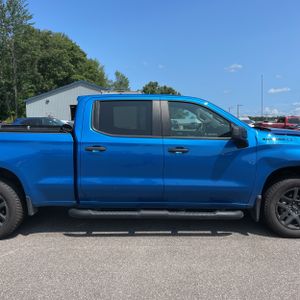 2024 Chevrolet SILVERADO 1500 CUSTOM — миниатюра 11