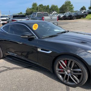 2016 Jaguar F-TYPE R — миниатюра 13