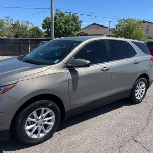 CHEVROLET EQUINOX LT - 2