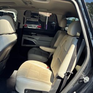 صورة 33 لـ 2022 KIA TELLURIDE EX