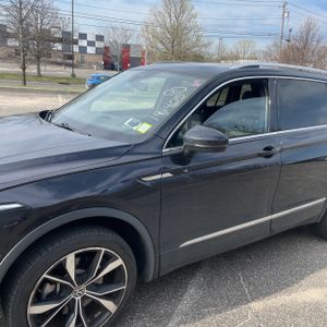 VOLKSWAGEN TIGUAN SEL R-LINE 4MOTION - 2