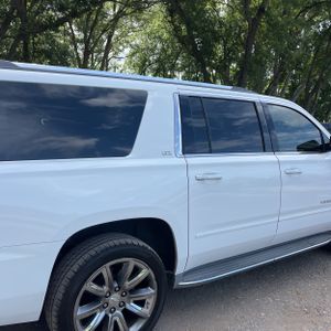 CHEVROLET SUBURBAN LTZ - 9