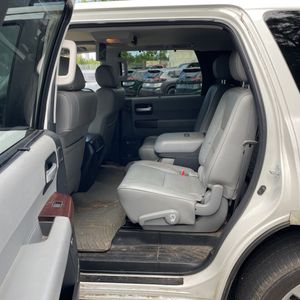2012 Toyota SEQUOIA PLATINUM — миниатюра 34