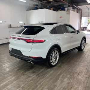 PORSCHE CAYENNE COUPE - 8
