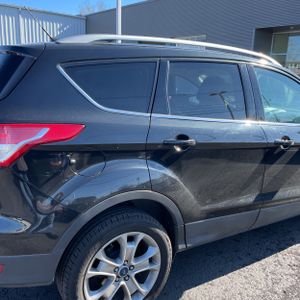 FORD ESCAPE TITANIUM - 9