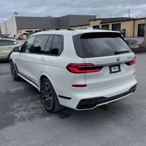 BMW X7 M60I - 5