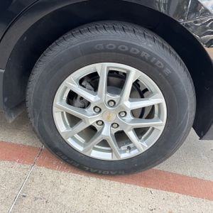 2023 Chevrolet EQUINOX LT — миниатюра 18