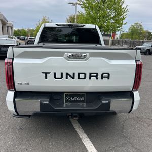 TOYOTA TUNDRA - 7