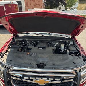 2016 Chevrolet SUBURBAN LS thumbnail 42