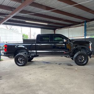 FORD F-250 SUPER DUTY PLATINUM - 9