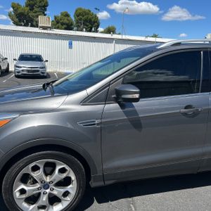 FORD ESCAPE TITANIUM - 2