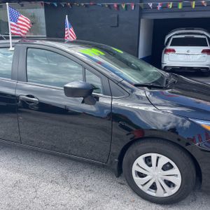 2025 Nissan VERSA S — миниатюра 13