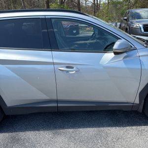 HYUNDAI TUCSON LIMITED - 9